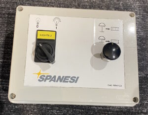 Spanesi styring spjell og lys